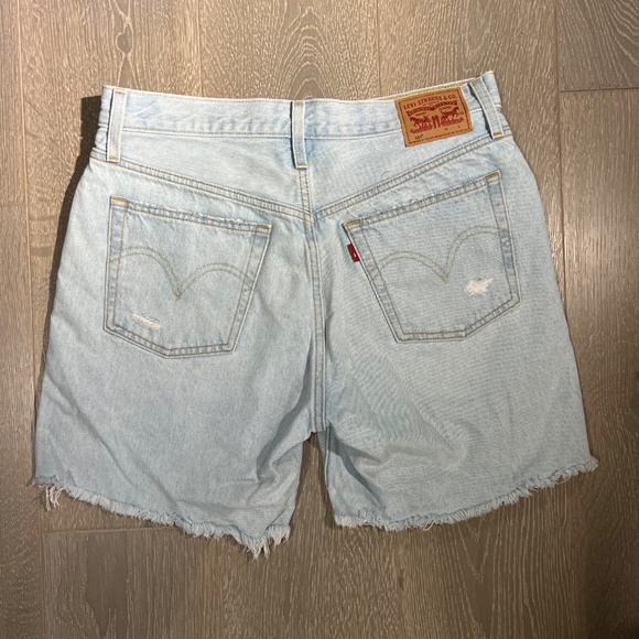 LEVIS women's light denim jean shorts 501 size 30 - Picture 5 of 7